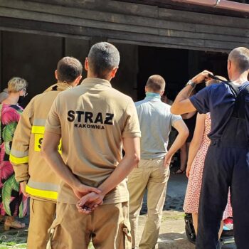 Defibrylator AED w Murowanej Goślinie